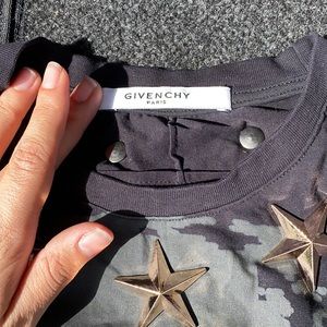 GIVENCHY TEE SHIRT